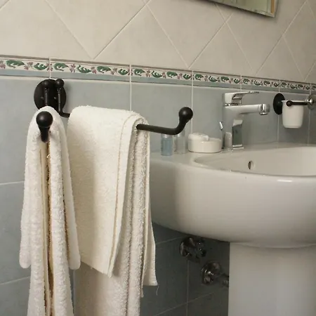 Re Del Sale Bed & Breakfast 2*