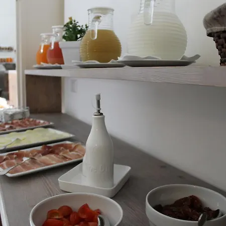 Bed & Breakfast Re Del Sale 2*